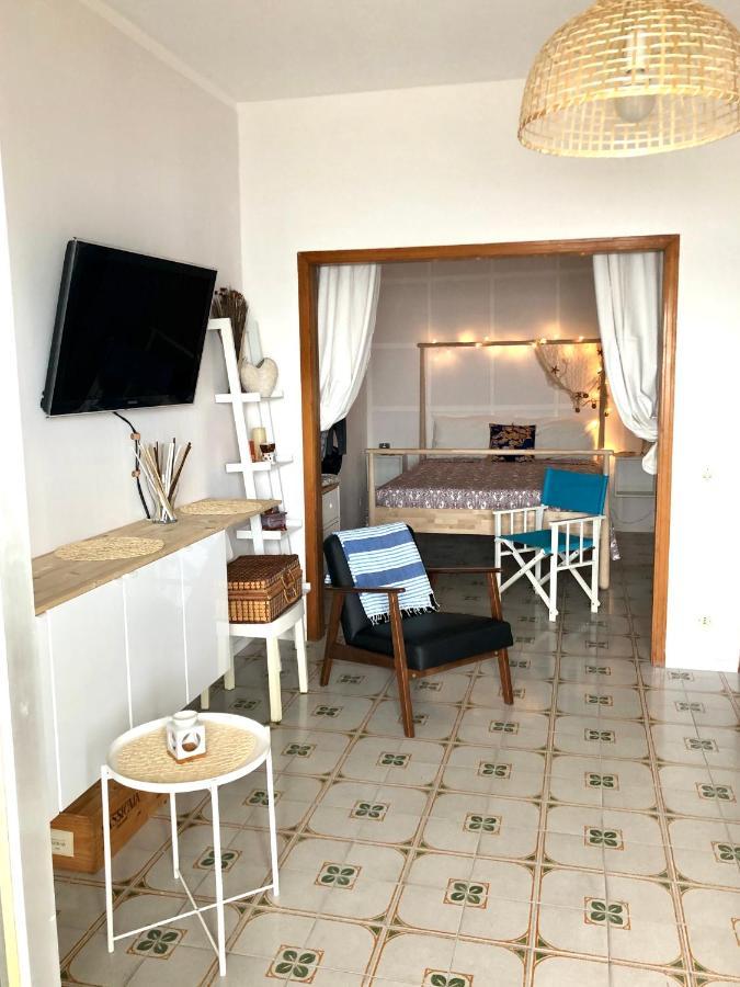 Vacanzenaxos - Casa Frontemare Apartman Giardini-Naxos Kültér fotó