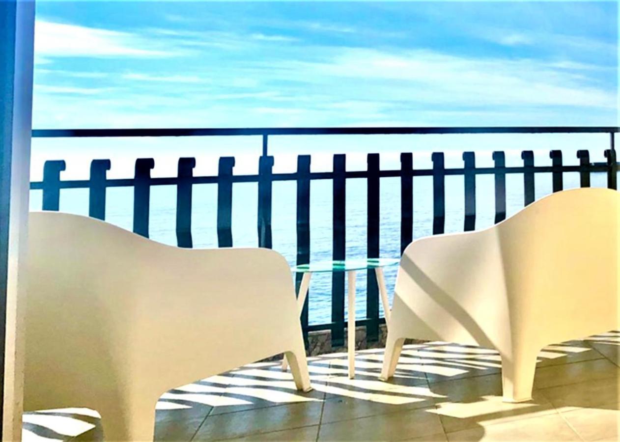 Vacanzenaxos - Casa Frontemare Apartman Giardini-Naxos Kültér fotó